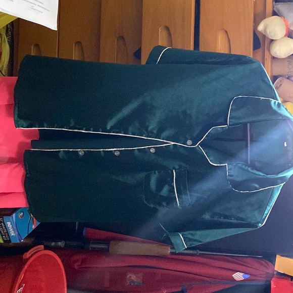 Green pj top - Picture 1 of 2